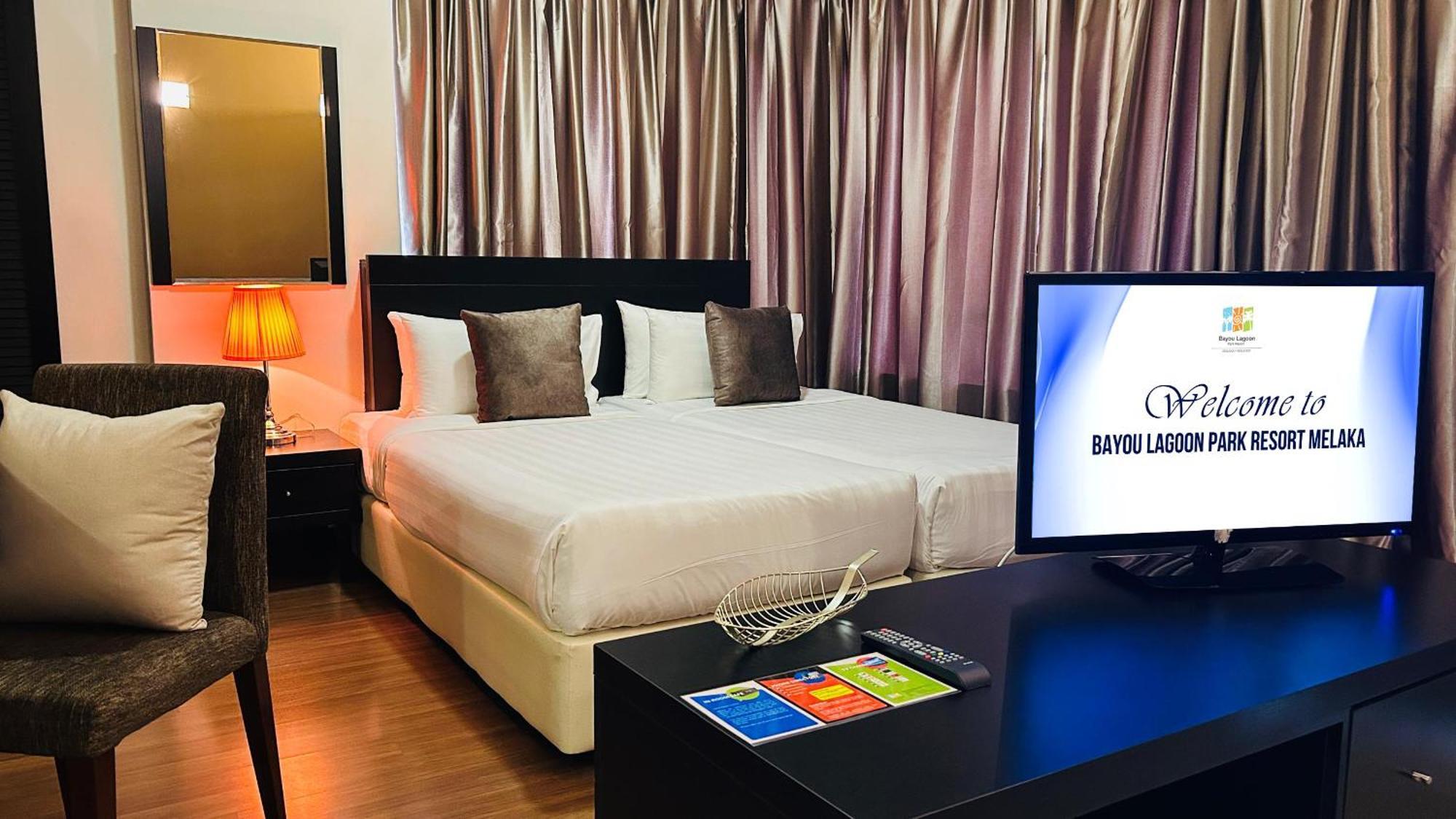 Bayou Lagoon Park Resort Melaka Zewnętrze zdjęcie
